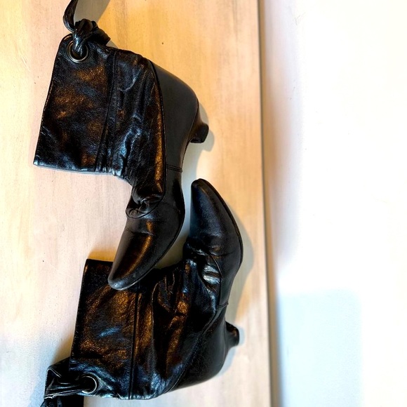 Aldo Black Bootie - Picture 2 of 5